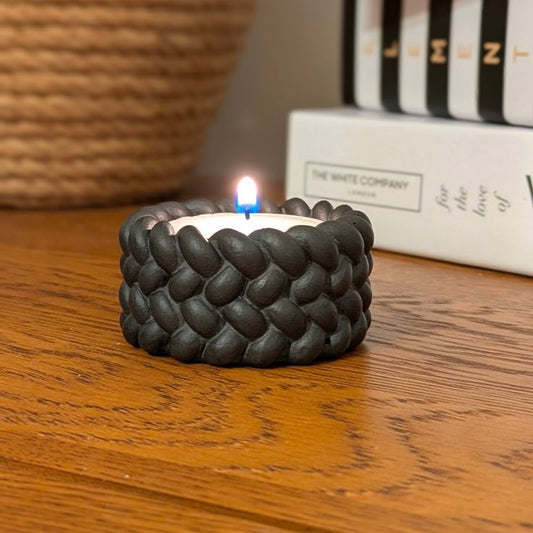 🧶 The Braided Base