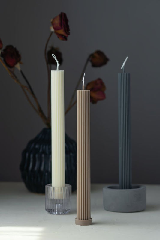 🏛️ The Ribbed Column Pillar