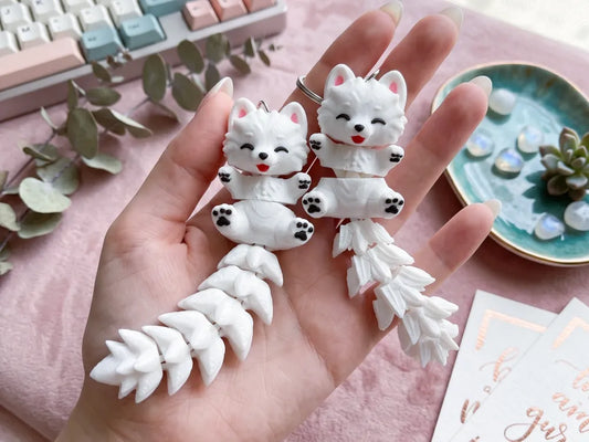 Fluffy Tails – Cute Flexi Samoyed Dog Keychain
