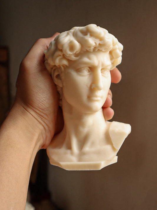 Big David Sculpture Candle